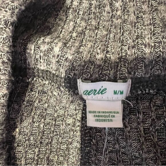 NWT aerie size medium women's thermal pants with cinching on the ankles - Picture 3 of 5